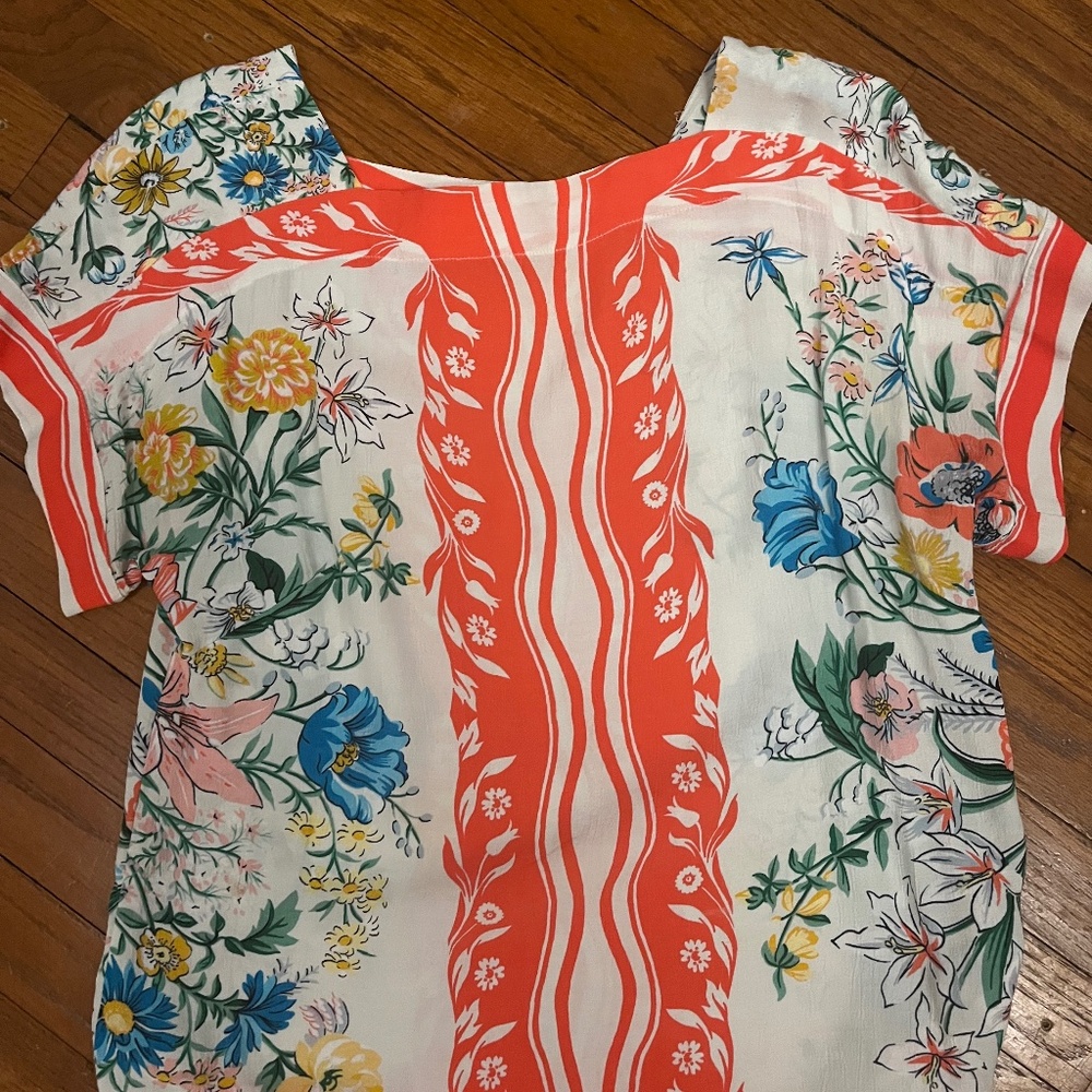 Maeve floral top, square neck, bright orange, white small